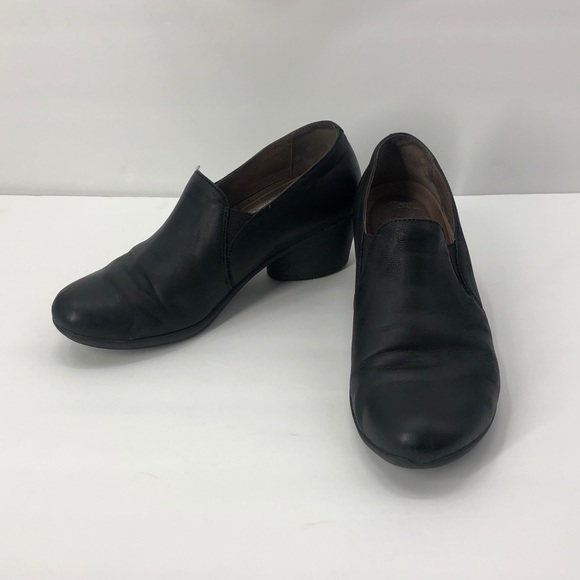 Dansko Shoes - Dansko Robin Black Burnished NuBuck Slip On